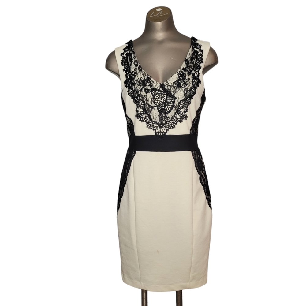 Jennifer Lopez Color Block black lace cream bodycon mini size 6